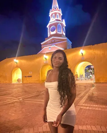 Jhoana, verified host